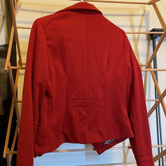 Size small Forever 21 with leopard lining - Picture 2 of 3